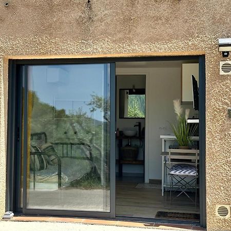 Studio Collobrieres Vue Sur Village Exterior foto