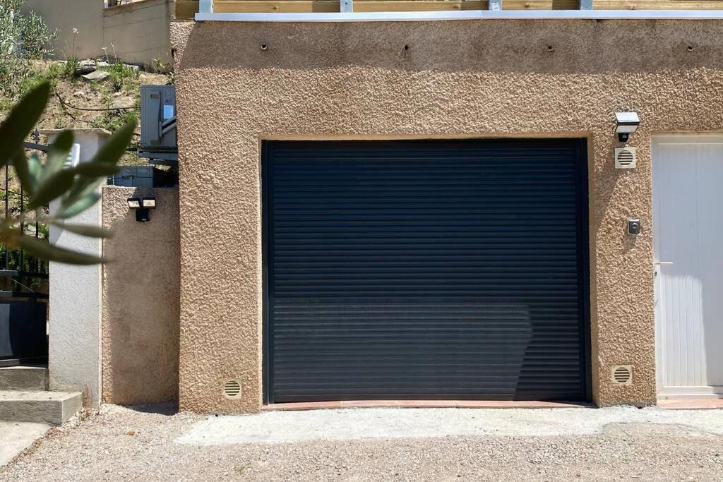 Studio Collobrieres Vue Sur Village Exterior foto